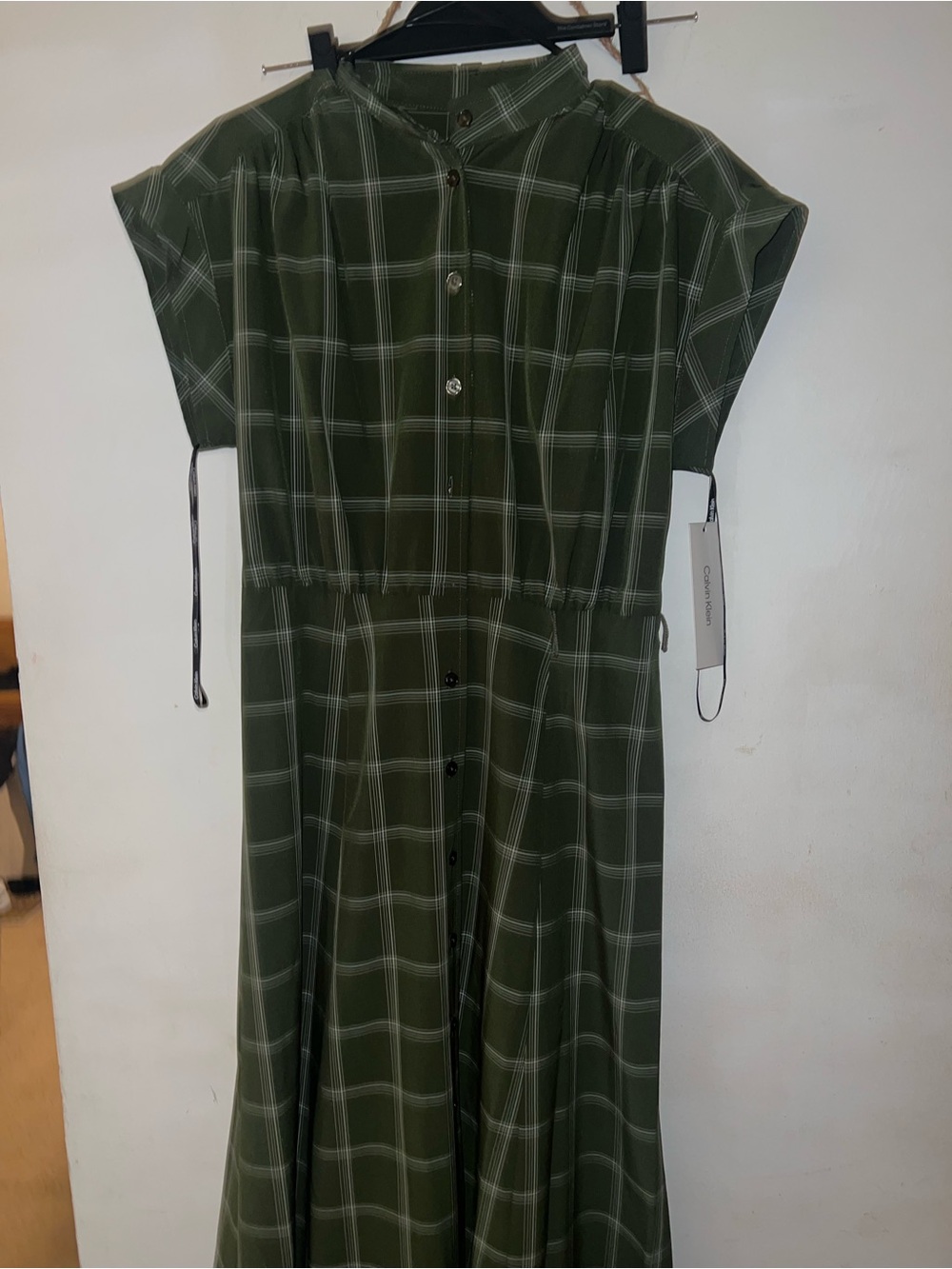 Calvin Klein Dark Green Plaid Midi Button-Down Dress. Belt missing.